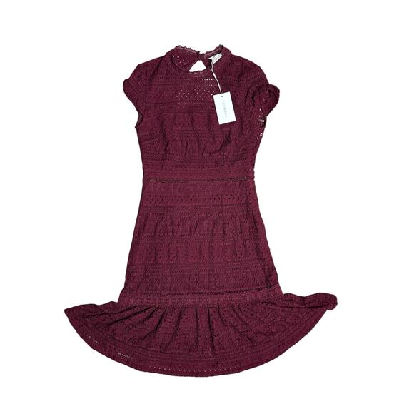 Foxiedox Ellie Lace Open Back Cocktail Dress in Red Wine Size Small - Picture 6 of 10